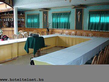 Unterkünfte Hotels in Biatorbagy - restaurant - Gida Udvar