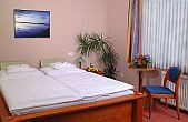 Hotel Unicornis in Eger, Unterkunft in Eger - Zimmer - Hotel in Eger