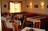 Agoston Hotel Restaurant mit Ungarischen Speisespecialitäts