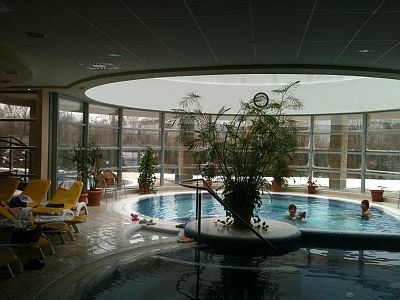 Spa Pool mit medizinischem Wasser im Thermal Hotel Visegrad